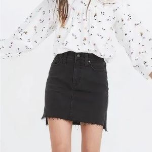 Madewell Black Stretch Denim Mini Skirt with Step Hem Sz 27